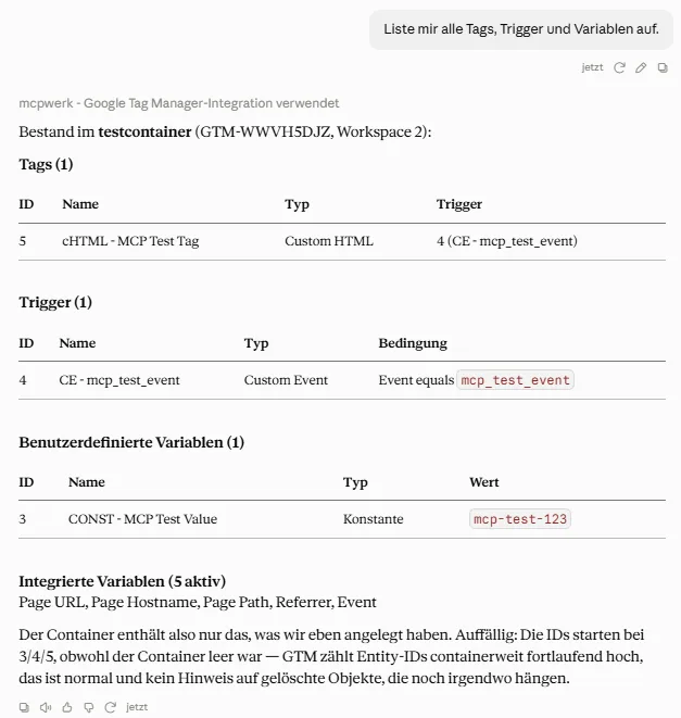 Antwort von Claude im Chat mit einer Tabelle der Tags, Trigger und Variablen des Containers